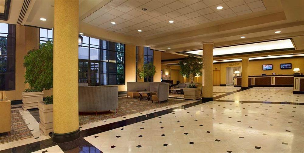 Hilton New Orleans Airport Hotel Kenner Exterior photo